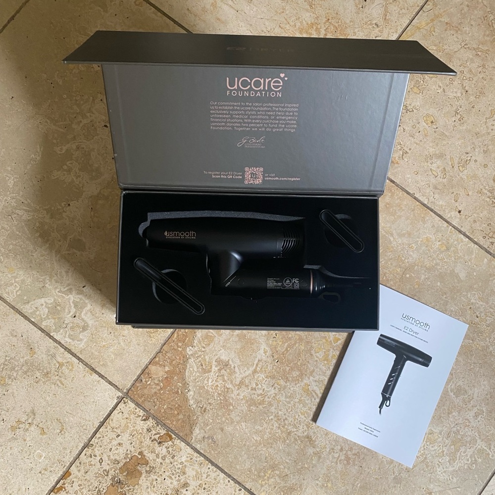 Luxury Professional Blowdryer
ONE LEFT ‼️ - Picture 13 of 15